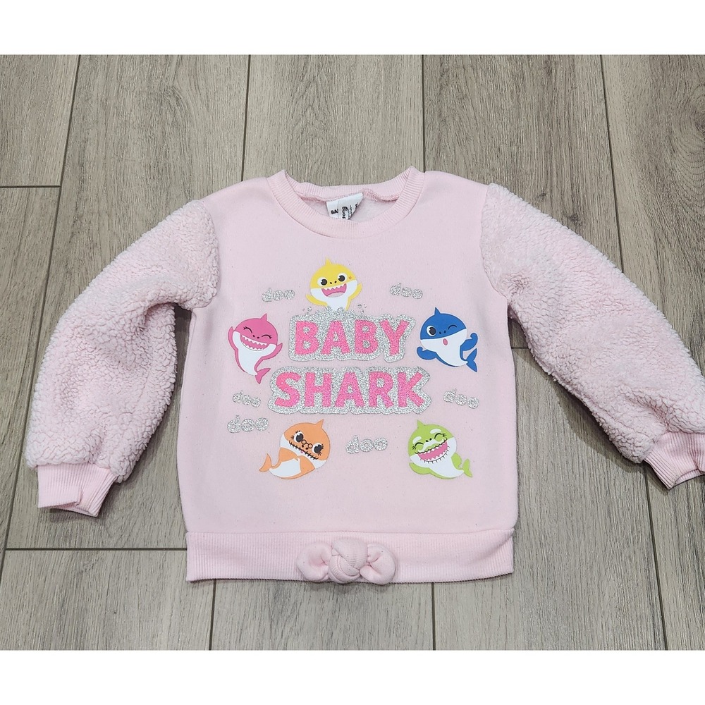 Pinkfong Baby Shark Pink Sherpa Sleeve Sweatshirt Girls Size 3T Glitter Graphic